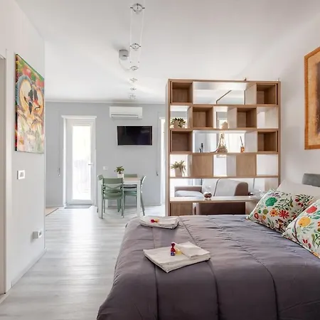 דירה House Trieste *