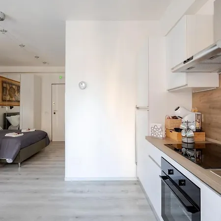 Apartment House Trieste Latina