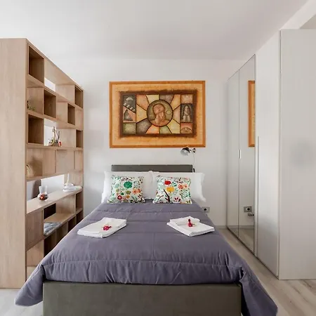 House Trieste Apartment Latina